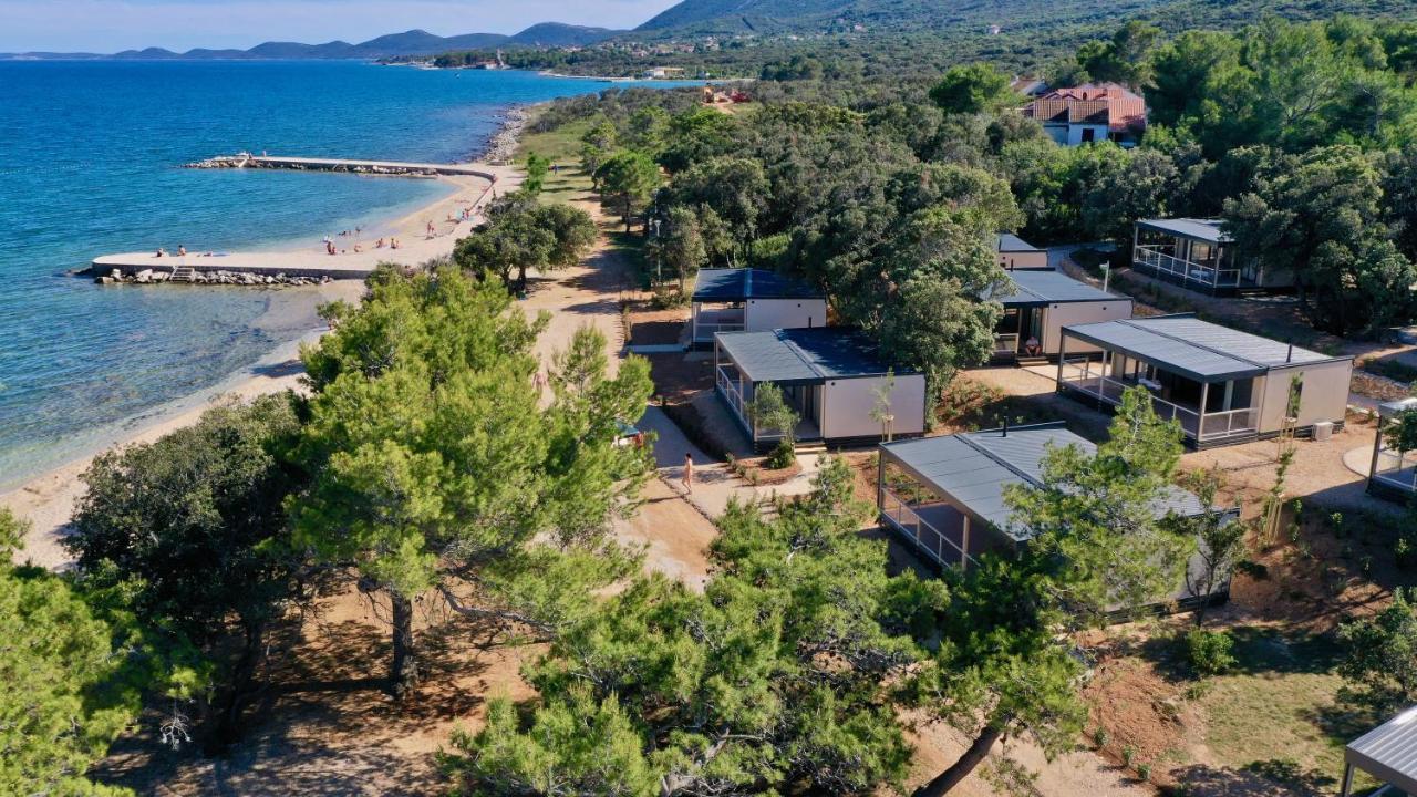 Mobile Homes Lopari เนเรซีน ภายนอก รูปภาพ