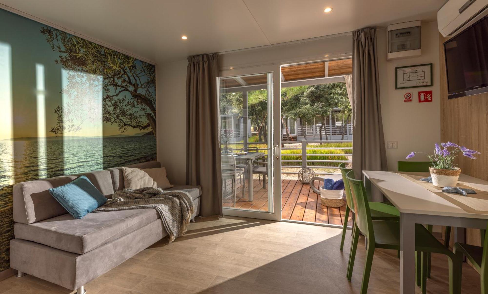 Mobile Homes Lopari เนเรซีน ภายนอก รูปภาพ