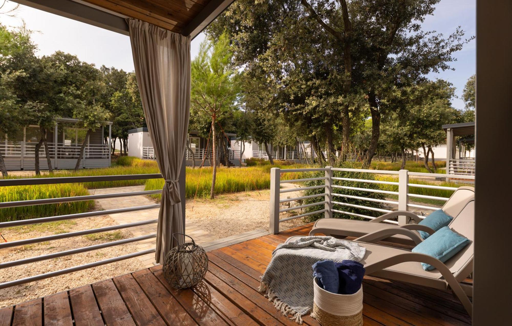 Mobile Homes Lopari เนเรซีน ภายนอก รูปภาพ