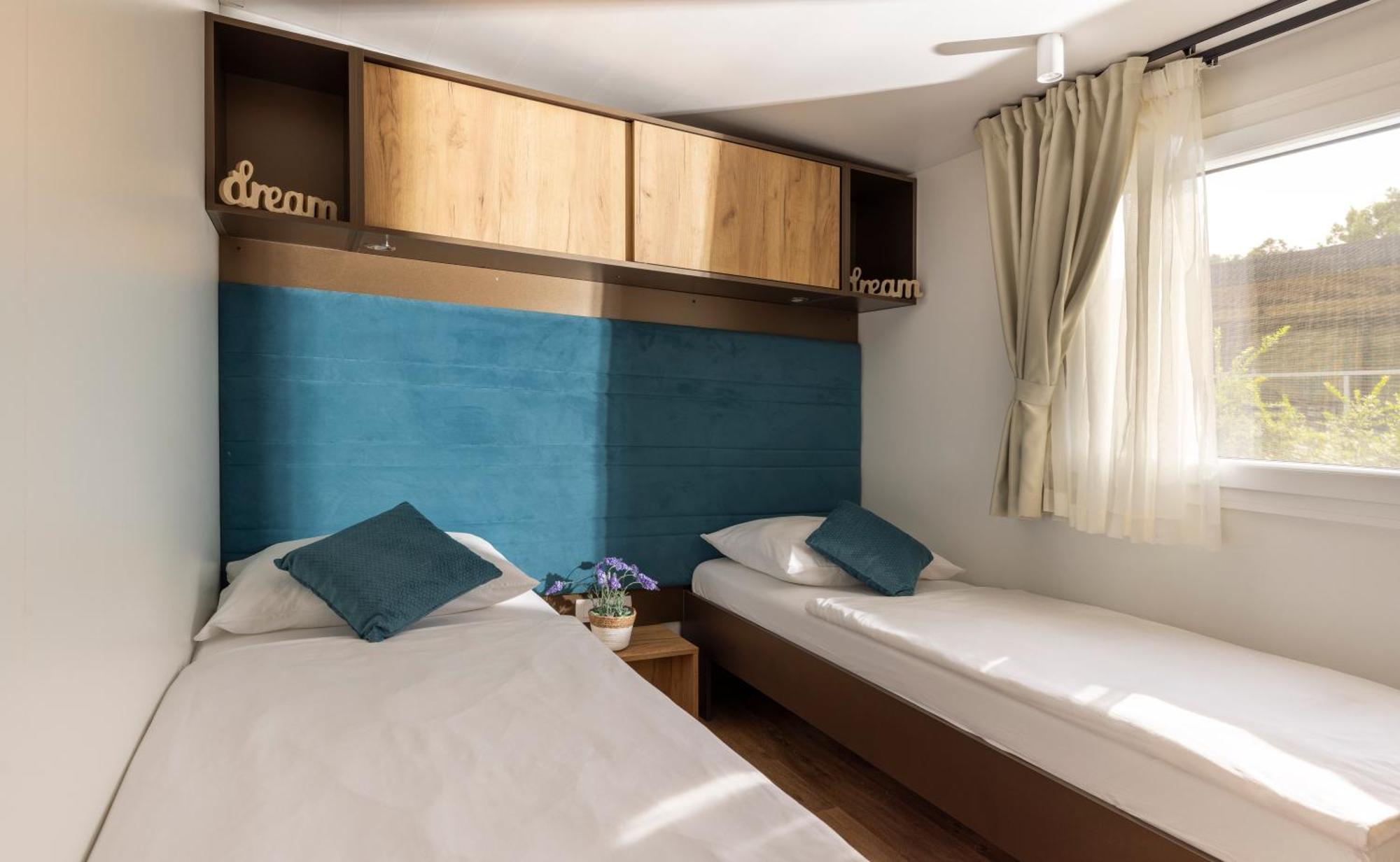 Mobile Homes Lopari เนเรซีน ภายนอก รูปภาพ